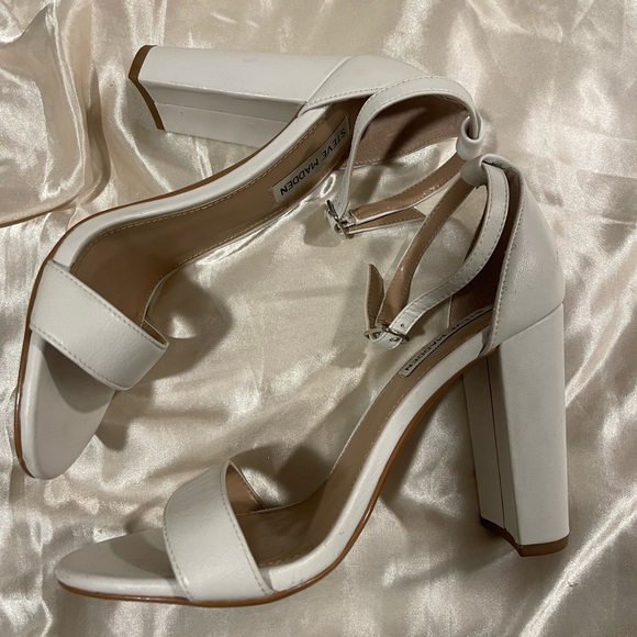 Steve Madden White Block Heel Sandal - Picture 4 of 7